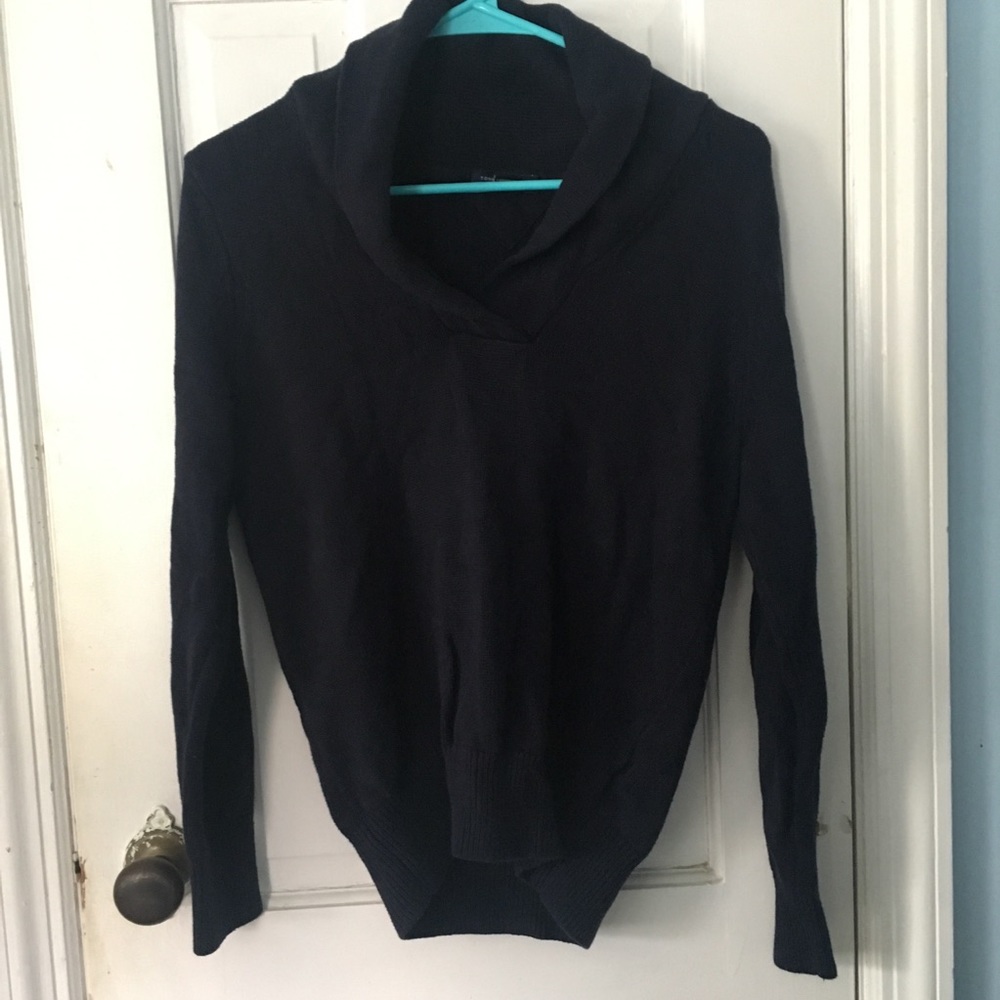 Tommy Hilfiger navy sweater